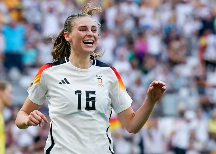 DFB-Frauen kämpfen gegen Sambia ums Viertelfinal