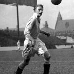 Peter Doherty fue un brillante goleador del Manchester City, retratado aquí en 1936.