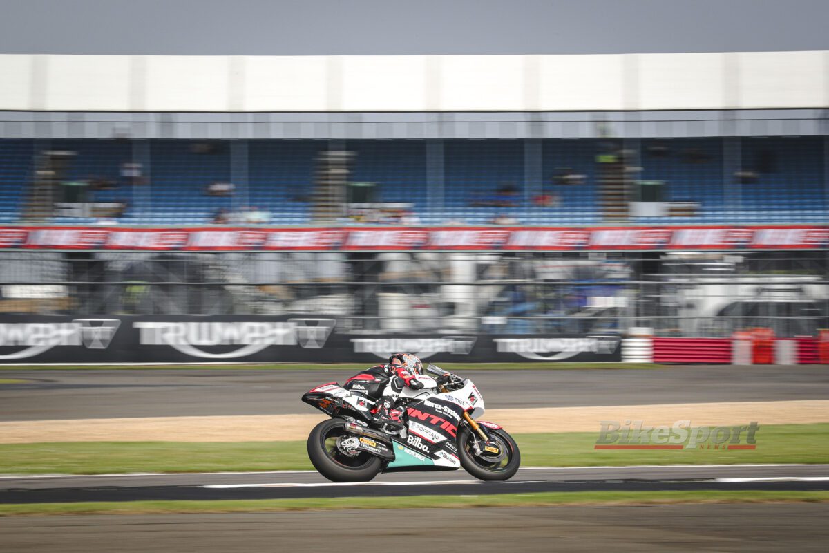 Moto2 Gran Bretaña, clasificación: Ogura vence a Canet y se lleva la pole en Silverstone | Noticias de BikeSport