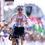 San Sebastian Klasikoa: Marc Hirschi supera a Julian Alaphilippe hacia la victoria