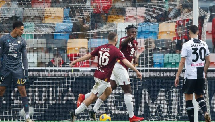 Victoria del Torino por 3-0, Como y Cagliari empatan