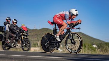 Alistair Brownlee penalización en bicicleta T100 Ibiza 2024 Crédito de la foto PTO