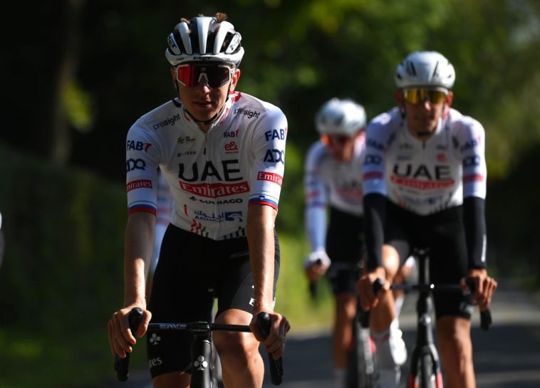 Tadej Pogačar (UAE Team Emirates) vuelve a la carretera en Canadá