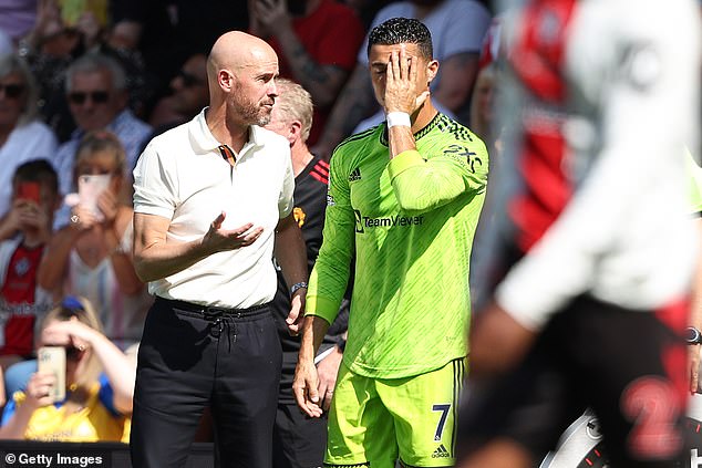 Cristiano Ronaldo ha lanzado un nuevo ataque contra el técnico del Manchester United, Erik ten Hag