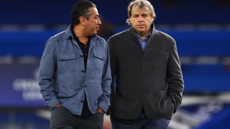 Los copropietarios del Chelsea, Behdad Eghbali y Todd Boehly, están en una batalla por el control del club.