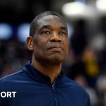 Dikembe Mutombo during a basketball match in 2020