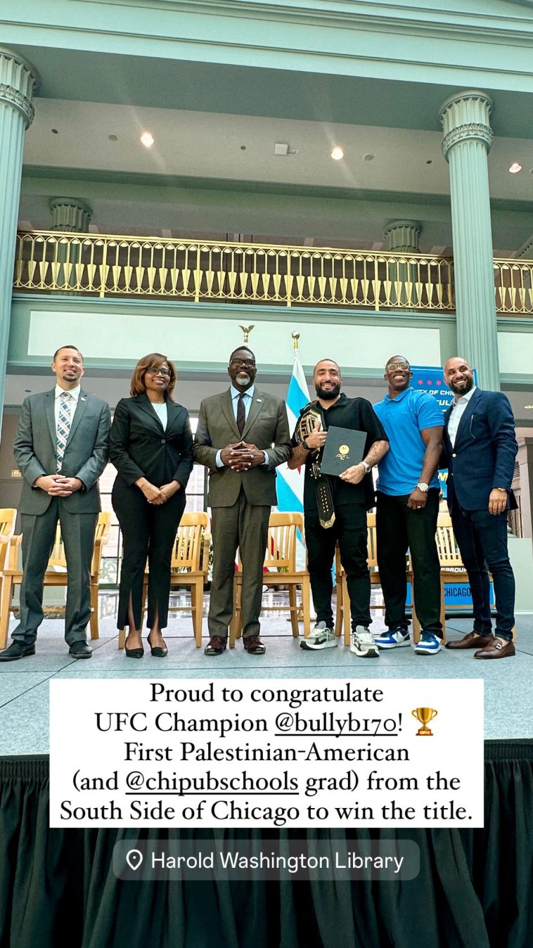 El alcalde de Chicago declara el Día de Belal Muhammad en honor al campeón de la UFC