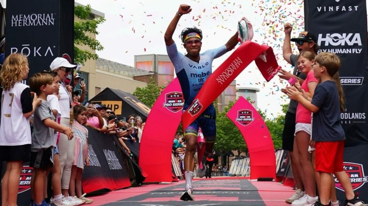 Tomás Rodríguez Hernández gana el IRONMAN Texas en The Woodlands.