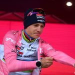 El director técnico del Soudal-QuickStep considera que Remco Evenepoel es una opción realista tanto para el Giro de Italia como para el Tour de Francia de 2025