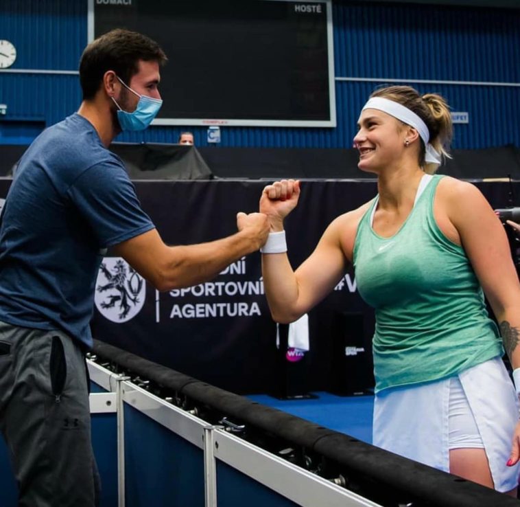 Aryna Sabalenka y Antón Dubrov