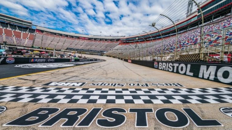 El huracán Helene destruye el cartel del Bristol Motor Speedway