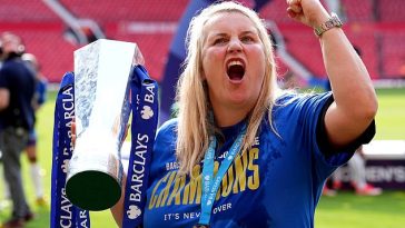 Emma Hayes ha admitido que habría considerado hacer una pausa en su carrera después de dejar el Chelsea si le pagaran como a un entrenador en el fútbol masculino.