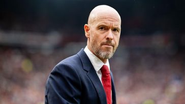 Erik ten Hag es el primer entrenador del Manchester United que pierde tres partidos en casa de la Premier League por tres goles en el espacio de un año.