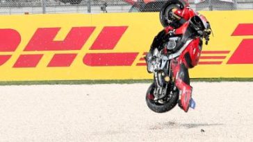 Accidente de Francesco Bagnaia, MotoGP Emilia Romagna 2024