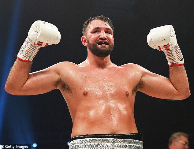 Hughie Fury asegura una victoria dominante sobre Christian Thun, mientras el primo de Tyson Fury logra tres victorias seguidas desde su regreso después de una ausencia de dos años y medio.