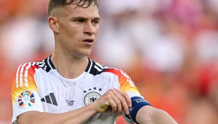 Joshua Kimmich viaja a la DFB en el gran Fußstapfen