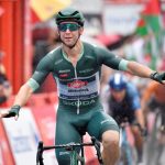 Kaden Groves logra su tercera victoria de etapa en la Vuelta a España tras heredar el liderato en puntos de Wout van Aert