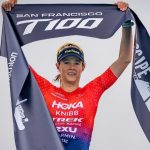 Cinta de meta T100 San Francisco 2024 de Taylor Knibb