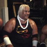 La leyenda de la WWE Rikishi está 'orando' por la 'salud' de su hijo Jimmy Uso