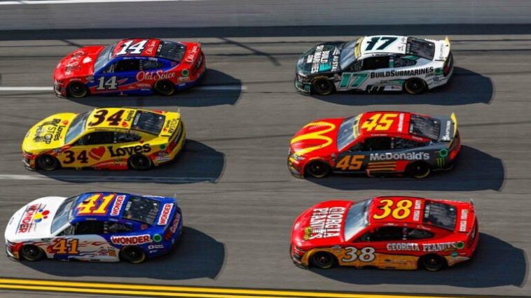 Los equipos de NASCAR comentan el ultimátum para firmar el acuerdo de constitución