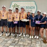 Los equipos de golf masculino y femenino de Bolles se combinaron para ganar el Jax Beach Varsity Invitational por segunda vez en tres años el 28 de septiembre en el Jacksonville Beach Golf Club.