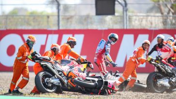 Martin logra su primera victoria en un GP en cuatro meses, el caos detrás de él