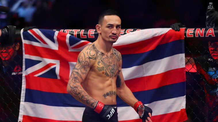 Max Holloway opina sobre el evento principal de UFC 306