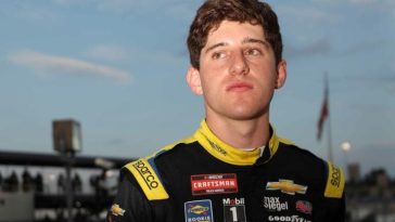 Nick Sanchez firma contrato a tiempo completo para la NASCAR Xfinity Series