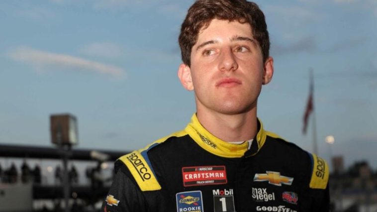 Nick Sanchez firma contrato a tiempo completo para la NASCAR Xfinity Series