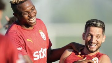 Osimhen y Mertens, antiguos compañeros del Nápoles, se reencuentran en Turquía - fotos - Football Italia