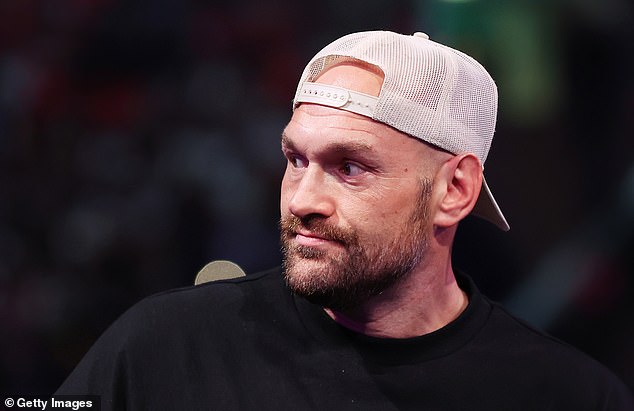 Tyson Fury ha renovado su producción en las redes sociales antes de su revancha con Oleksandr Usyk.