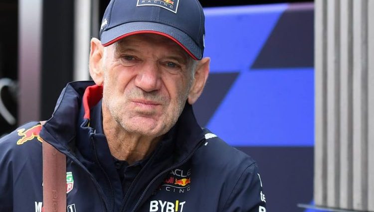 Wechsel von Design-Genie Adrian Newey trae cambios