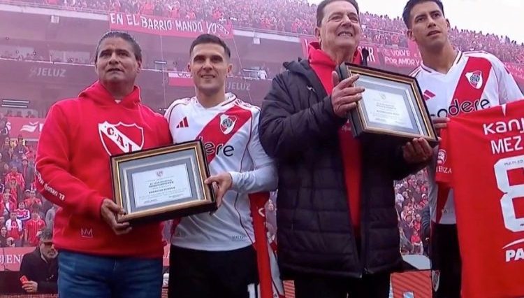 Video: cómo recibieron a Bustos y Meza en el Libertadores de América :: Olé