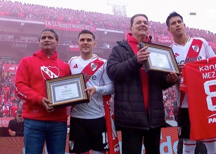 Video: cómo recibieron a Bustos y Meza en el Libertadores de América :: Olé