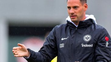 Eintracht Frankfurt con Schock: el entrenador juvenil se agita en Verkehrsunfall