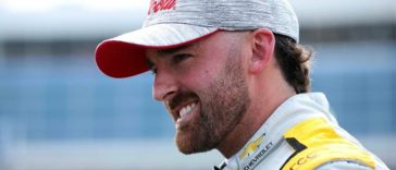 Austin Dillon señala con el dedo a Daniel Hemric después del accidente de Las Vegas (Video)