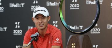 Collin Morikawa celebra haber ganado el Campeonato Zozo 2023 en Accordia Golf Narashino Country Club en Inzai, Chiba, Japón. (Lintao Zhang/Getty Images)