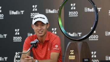 Collin Morikawa celebra haber ganado el Campeonato Zozo 2023 en Accordia Golf Narashino Country Club en Inzai, Chiba, Japón. (Lintao Zhang/Getty Images)