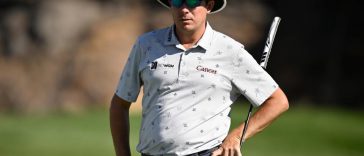 ST GEORGE, UTAH - 10 DE OCTUBRE: Joel Dahmen de los Estados Unidos observa desde el tercer green durante la primera ronda del Black Desert Championship 2024 en Black Desert Resort el 10 de octubre de 2024 en St George, Utah. (Foto de Orlando Ramírez/Getty Images)