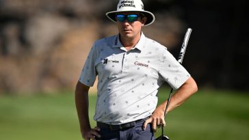 ST GEORGE, UTAH - 10 DE OCTUBRE: Joel Dahmen de los Estados Unidos observa desde el tercer green durante la primera ronda del Black Desert Championship 2024 en Black Desert Resort el 10 de octubre de 2024 en St George, Utah. (Foto de Orlando Ramírez/Getty Images)