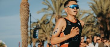 Alex Yee corre palmeras Torremolinos Gran Final WTCS 2024 crédito de la foto Triatlón Mundial