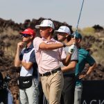 Kihei Akina, estudiante de último año de Lone Peak High School y futuro golfista de BYU Cougars, comienza el Black Desert Championship del PGA Tour el viernes 11 de octubre de 2024 en Ivins, Utah.