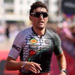 KNOKKE-HEIST, BÉLGICA - 8 DE SEPTIEMBRE: El ex ciclista profesional Greg Van Avermaet de Bélgica completa la carrera durante el IRONMAN 70.3 Knokke-Heist el 8 de septiembre de 2024 en Knokke-Heist, Bélgica. (Foto de Charlie Crowhurst/Getty Images para IRONMAN)