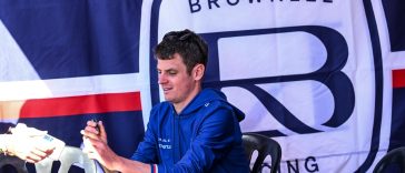 Jonny Brownlee Toulouse 2024 Brownlee Racing gráfico supertri