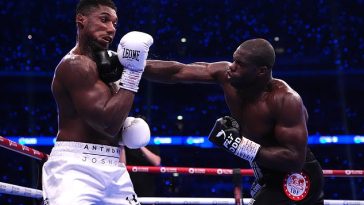 Los fanáticos en línea creen haber descubierto la asistencia real a la pelea por el título de peso pesado entre Anthony Joshua (izquierda) y Daniel Dubois (derecha) en Wembley el mes pasado.