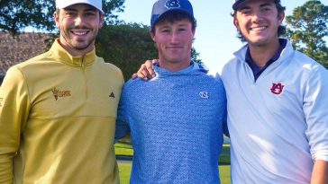 Josele Ballester del estado de Arizona (izquierda), David Ford de Carolina del Norte (centro) y Brendan Valdés de Auburn antes de la primera ronda de la Copa Williams 2024. (Foto: PGA Tour Universidad)