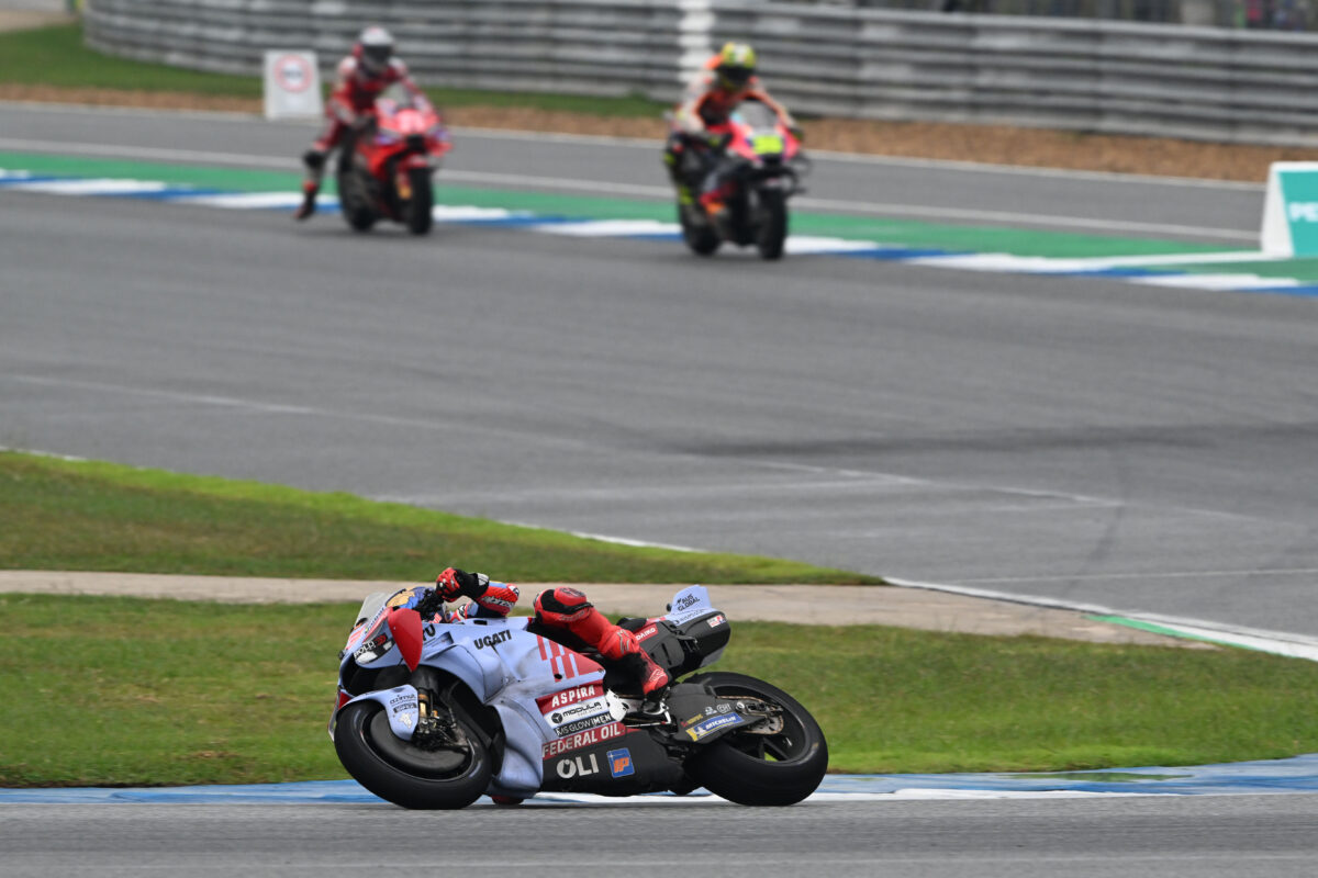 Márquez culpa al 'súper lento' Mir del contacto en el Gran Premio de Tailandia | Noticias BikeSport