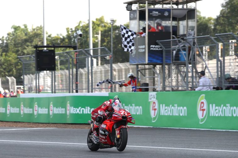 'No sé dónde encontré este ritmo' - admitió Bastianini después de dominar la carrera sprint en Tailandia | Noticias BikeSport