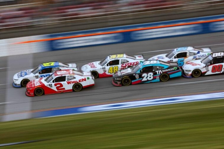 Jeb Burton y Sheldon Creed - Talladega Superspeedway - NASCAR Xfinity Series