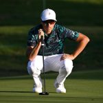 LAS VEGAS, NEVADA - 17 DE OCTUBRE: Rickie Fowler de Estados Unidos hace un putt en el green 11 durante la primera ronda del Shriners Children's Open 2024 en el TPC Summerlin el 17 de octubre de 2024 en Las Vegas, Nevada. (Foto de Orlando Ramírez/Getty Images)